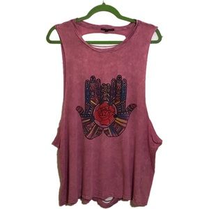 Truly Madly Deeply sleeveless T-shirt size L